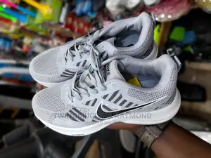 Running /Sports Shoes