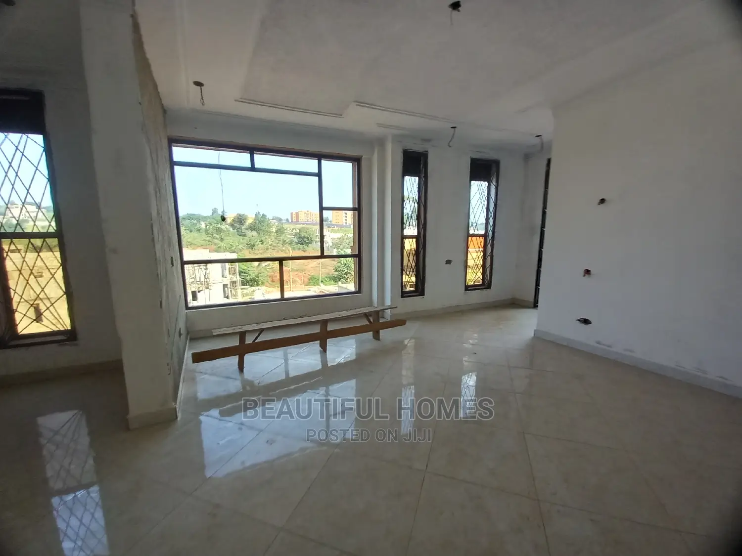 Furnished 5bdrm Mansion in Kyanja Tarmacked, Central Division for sale