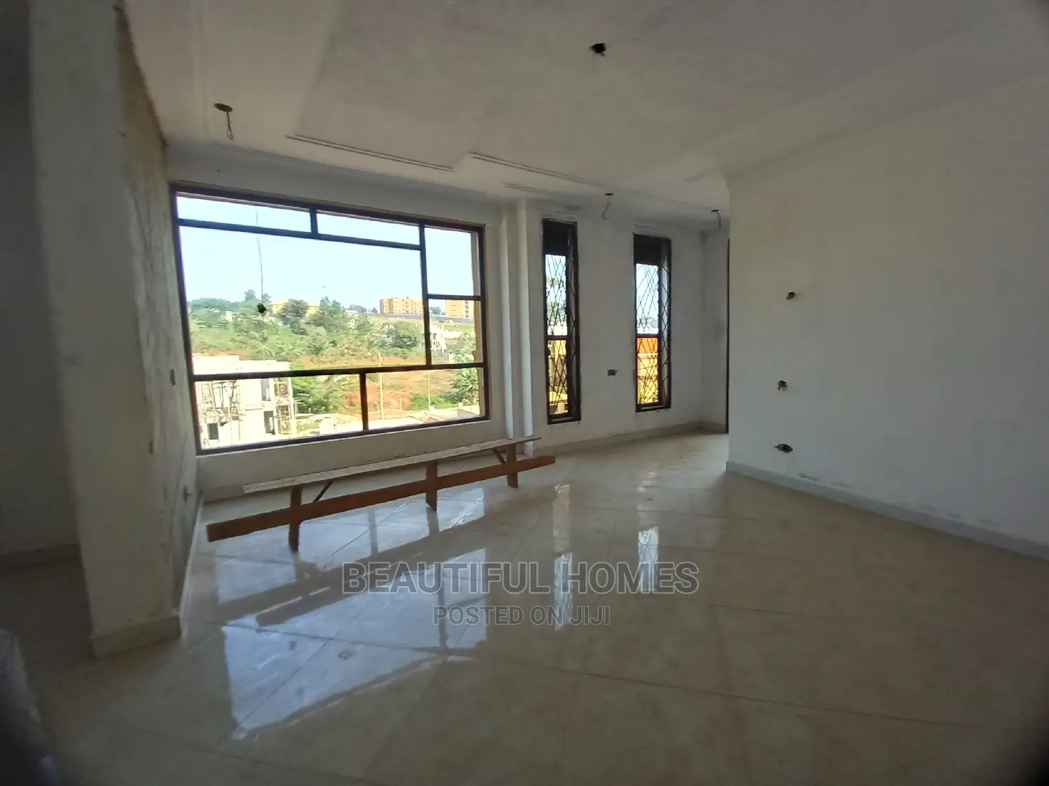 Furnished 5bdrm Mansion in Kyanja Tarmacked, Central Division for sale