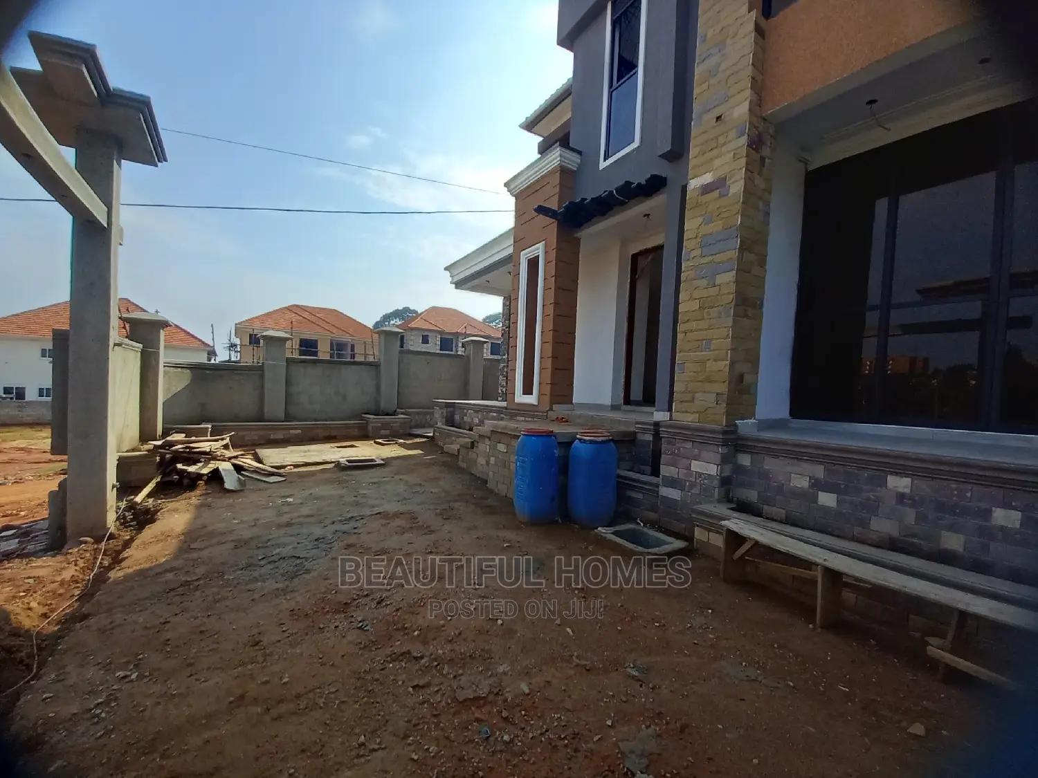 Furnished 5bdrm Mansion in Kyanja, Central Division for Sale
