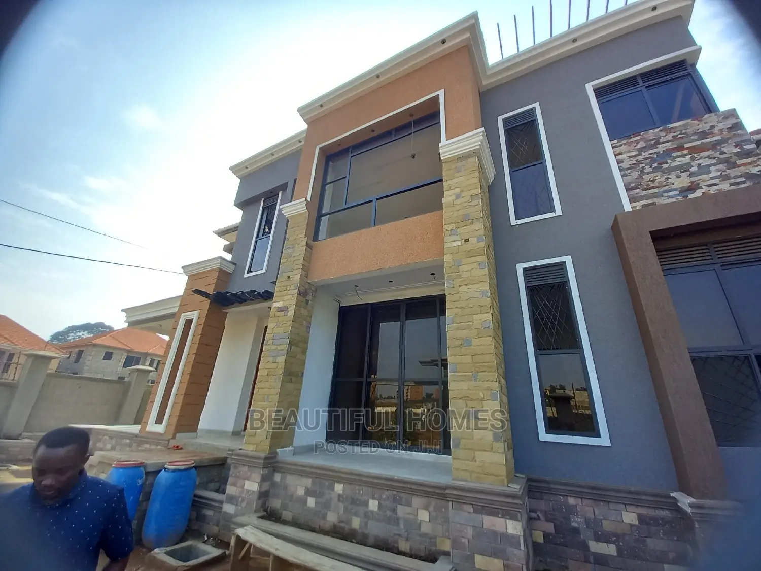Furnished 5bdrm House in Kyanja, Central Division for Sale