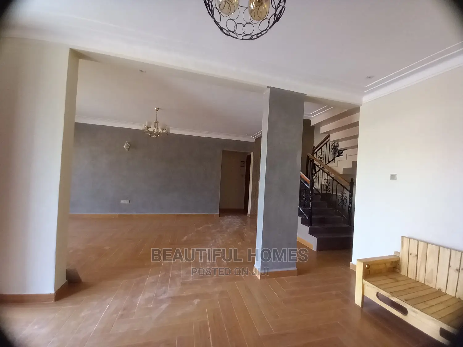 Furnished 6bdrm Mansion in Kyanja Rich Estate, Central Division