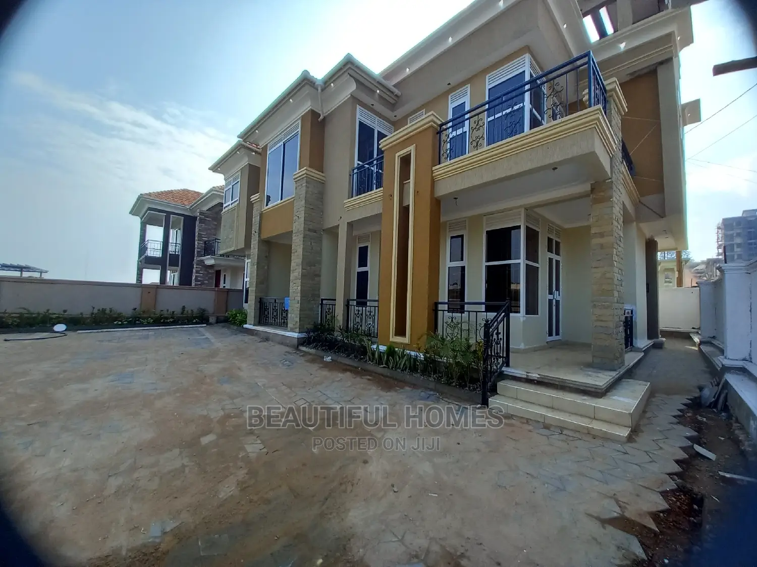 Furnished 6bdrm House in Kyanja, Central Division for Sale
