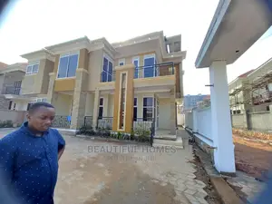 Furnished 6bdrm Mansion in Kyanja High End, Central Division for Sale