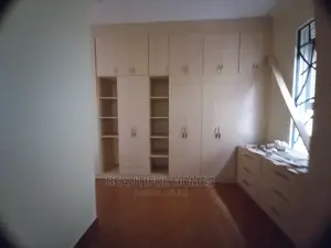 Furnished 6bdrm Mansion in Kyanja Classy, Central Division for Sale