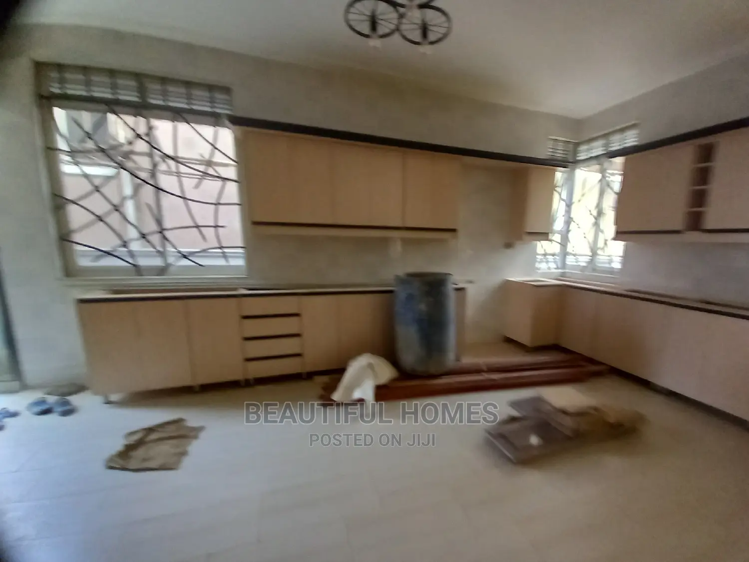 Furnished 6bdrm House in Kyanja, Central Division for Sale