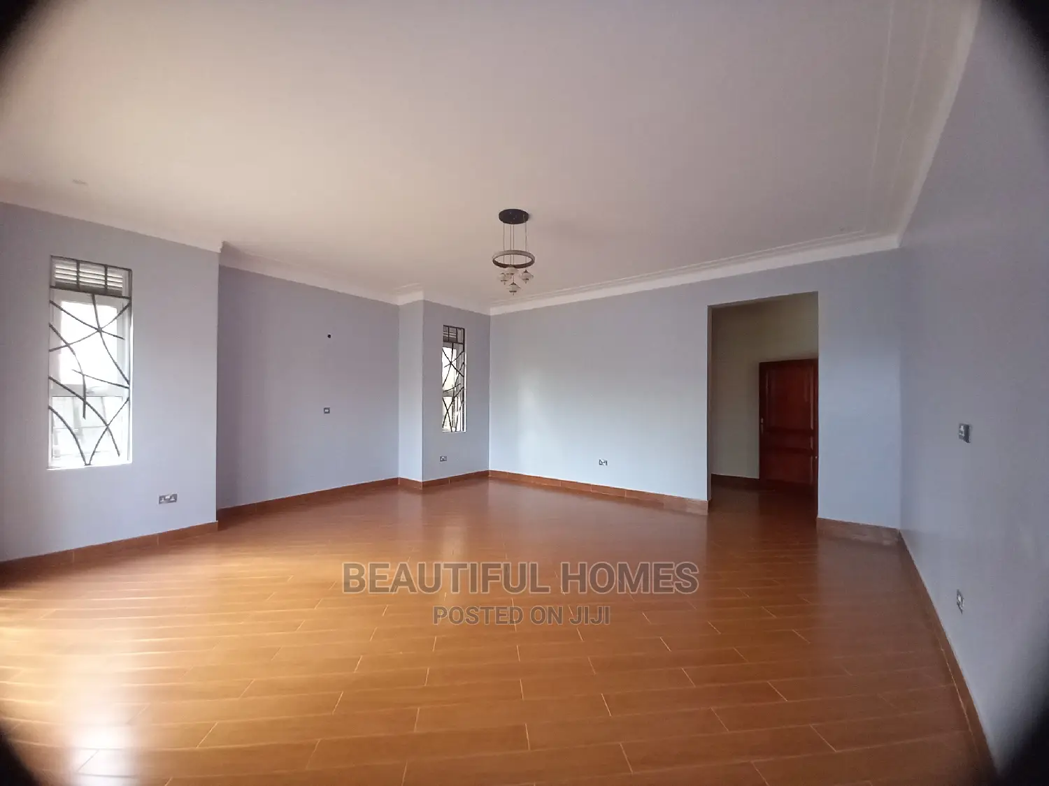 Furnished 6bdrm House in Kyanja Splendid, Central Division for Sale