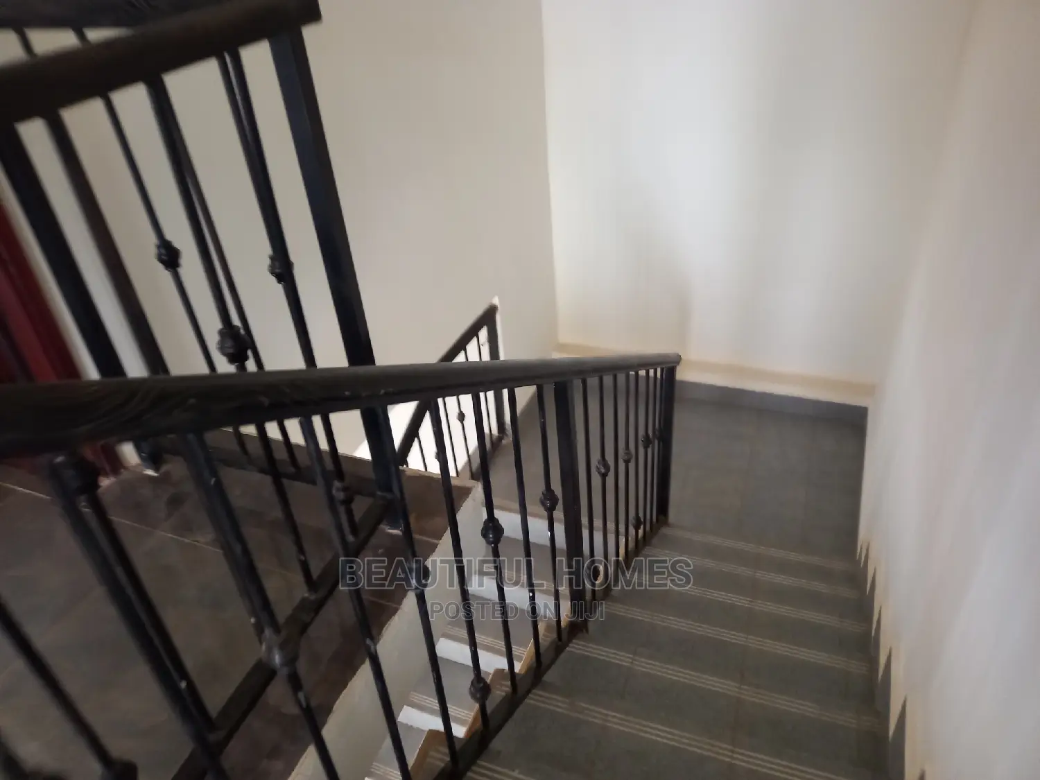 Furnished 6bdrm Mansion in Kyanja Organised, Central Division for Sale