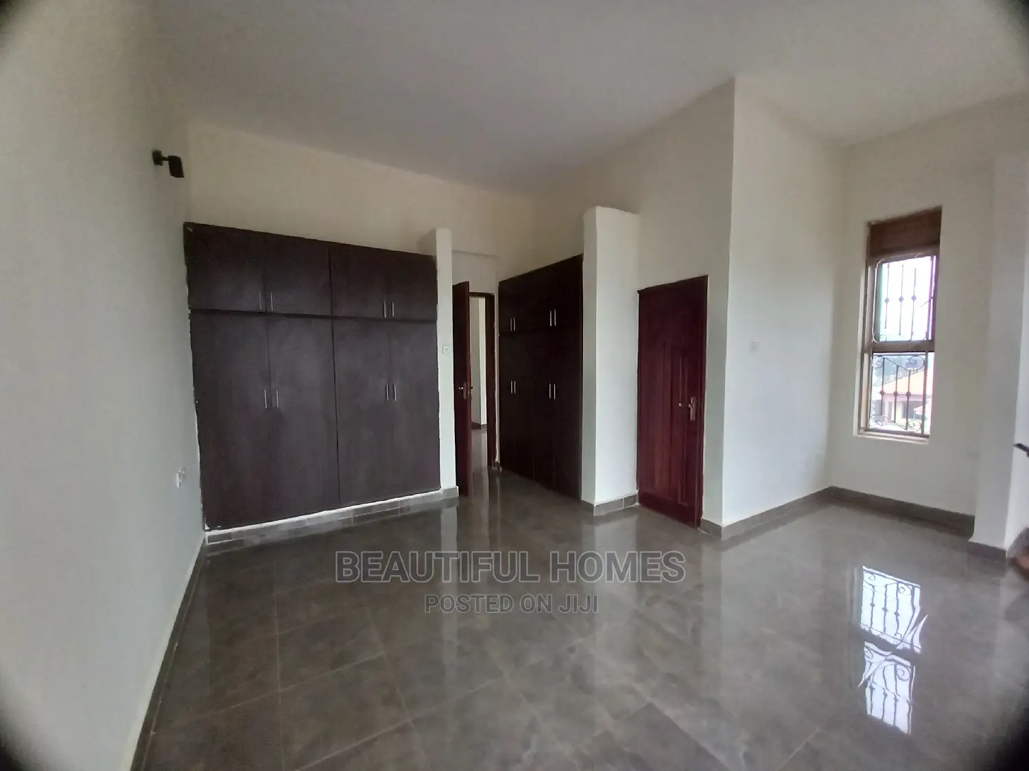 Furnished 6bdrm Mansion in Kyanja, Central Division for Sale