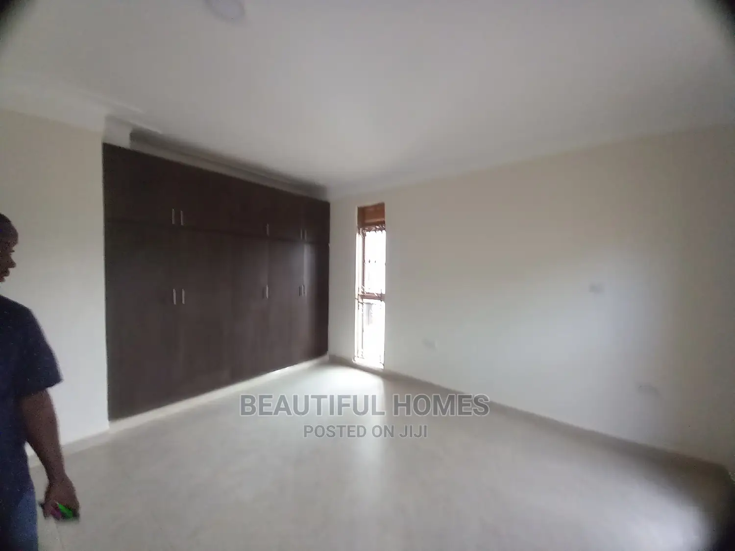 Furnished 6bdrm Mansion in Kyanja, Central Division for Sale