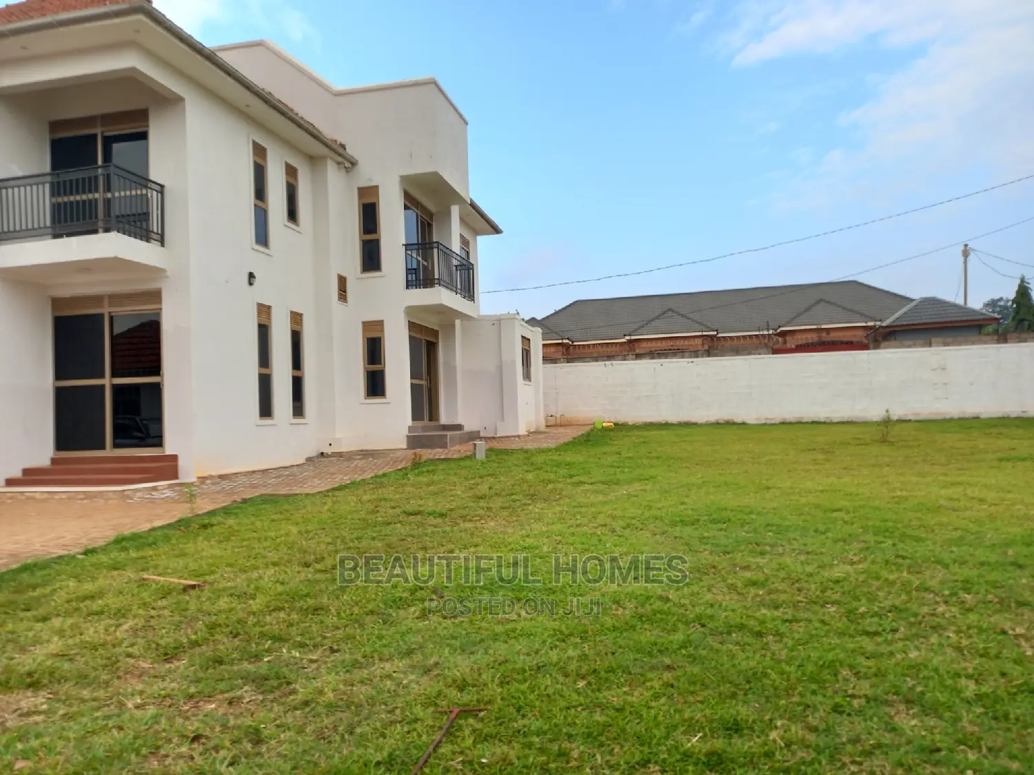 Furnished 6bdrm Mansion in Kyanja, Central Division for Sale