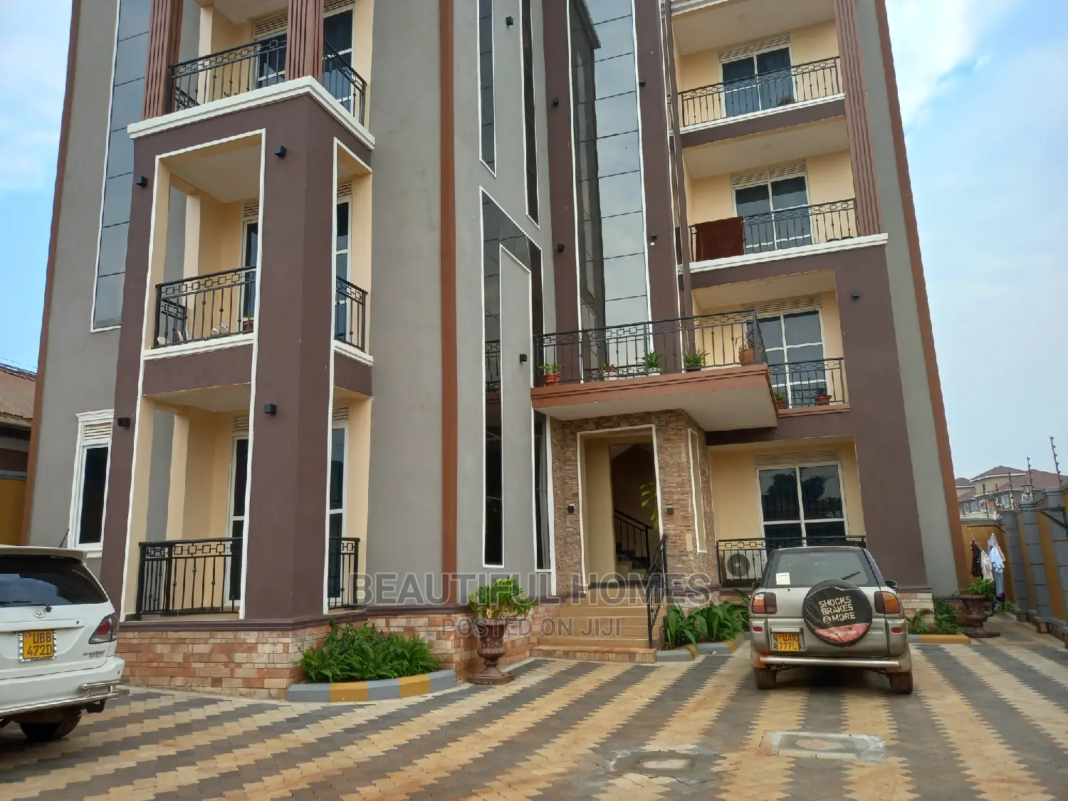 Furnished 2bdrm Apartment in Kyanja Tarmacked, Central Division