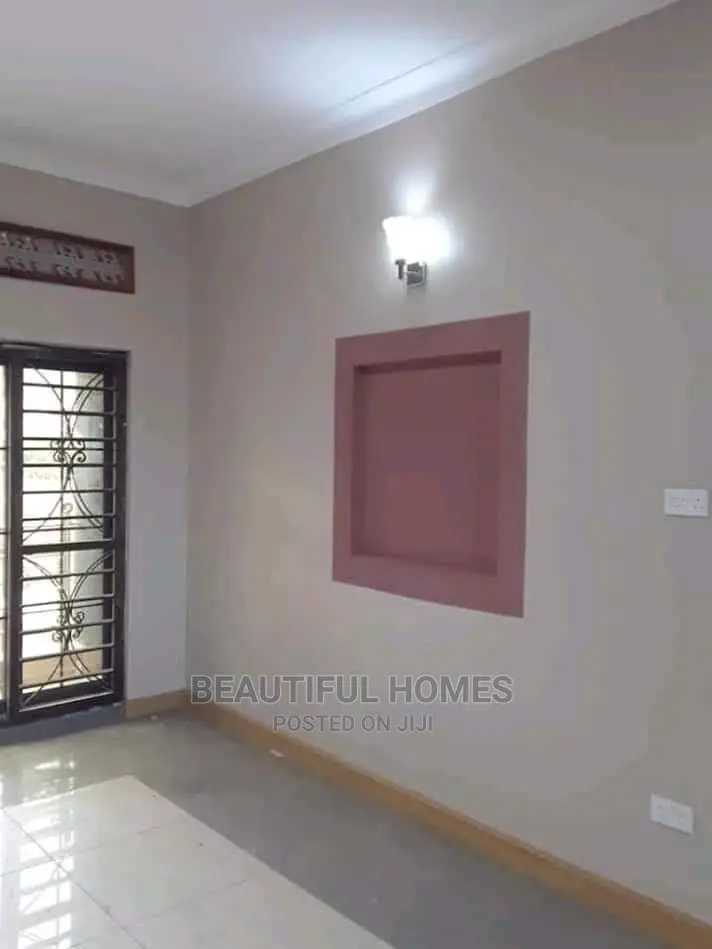 Furnished 2bdrm Block of Flats in Kyanja, Central Division for Sale