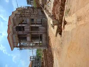 Furnished 4bdrm Duplex in Kira Mamerito Road, Central Division