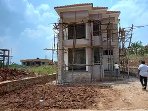 Furnished 4bdrm House in Kira Tarmacked for Sale