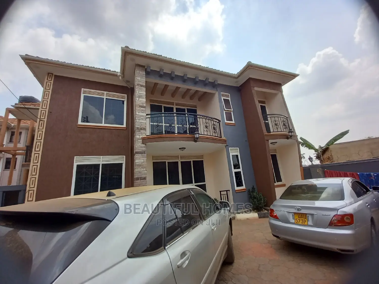 Furnished 5bdrm Mansion in Kira First Class for Sale