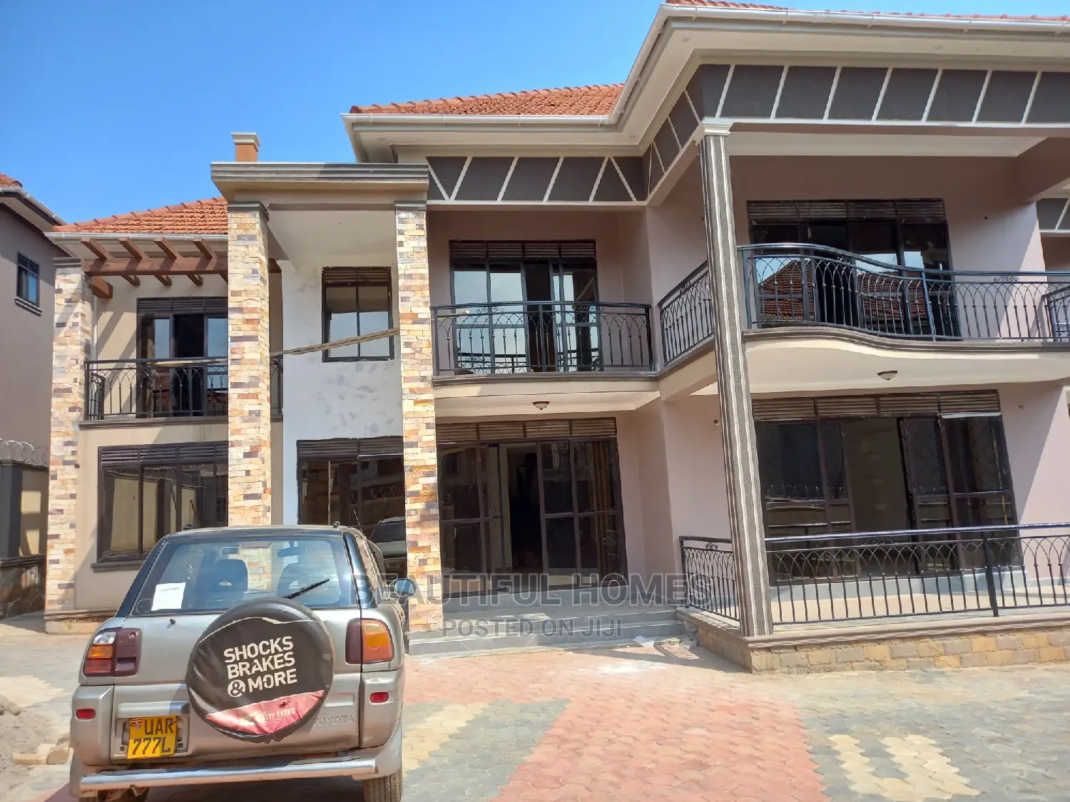 Furnished 6bdrm Mansion in Najjera, Central Division for Sale
