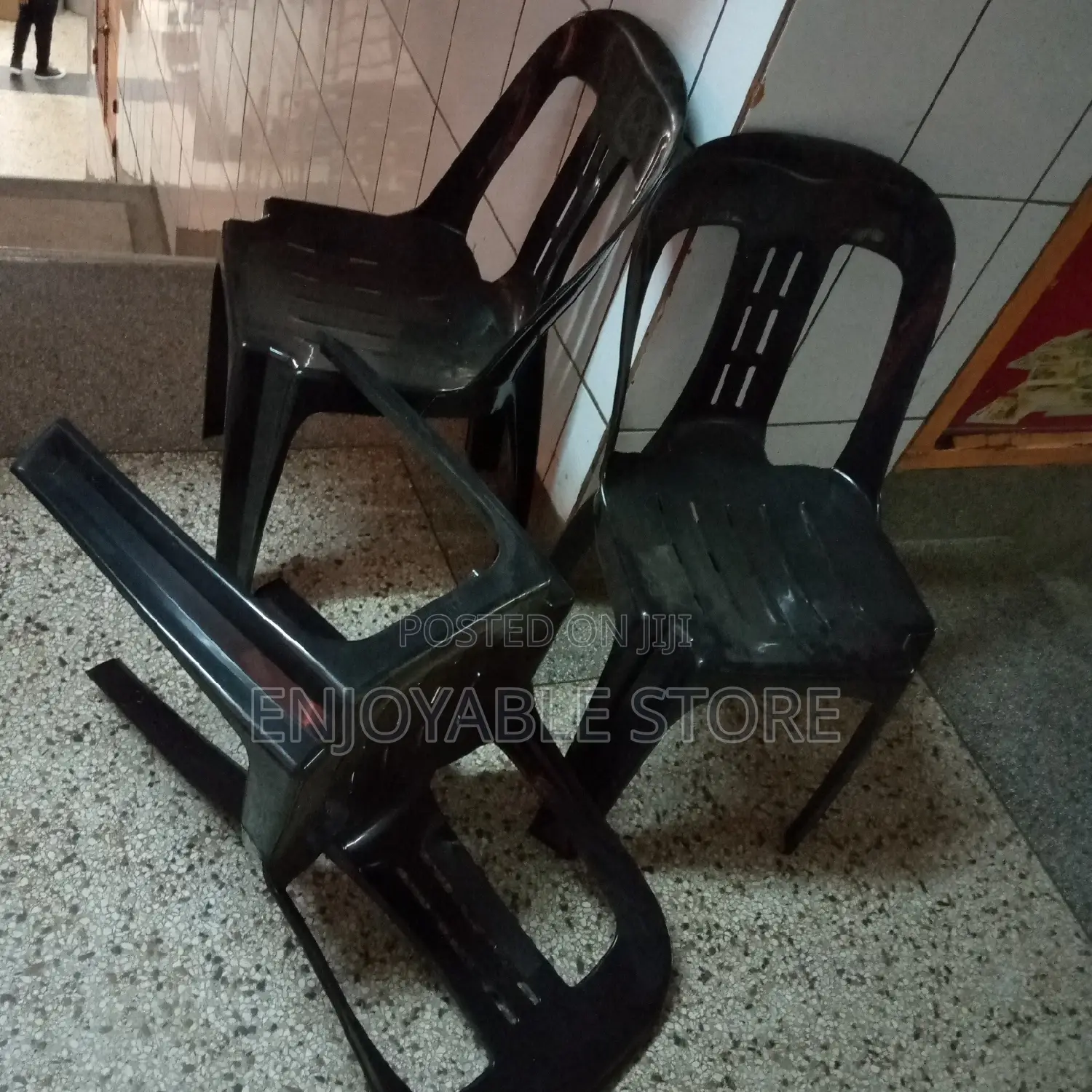 Plastic Easy Armless Chairs