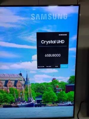 Samsung 65" Bu8000 Crystal Uhd 4K TV