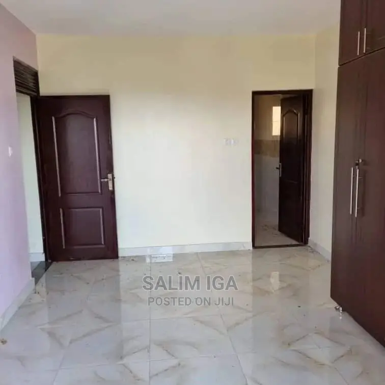 3bdrm Condo in Kololo Property, Central Division for Sale