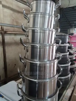 Cooking and Serving Pots 7pcs.