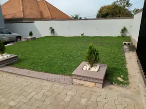 Furnished 4bdrm House in Kira for Sale