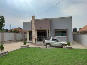 Furnished 4bdrm House in Kira for Sale