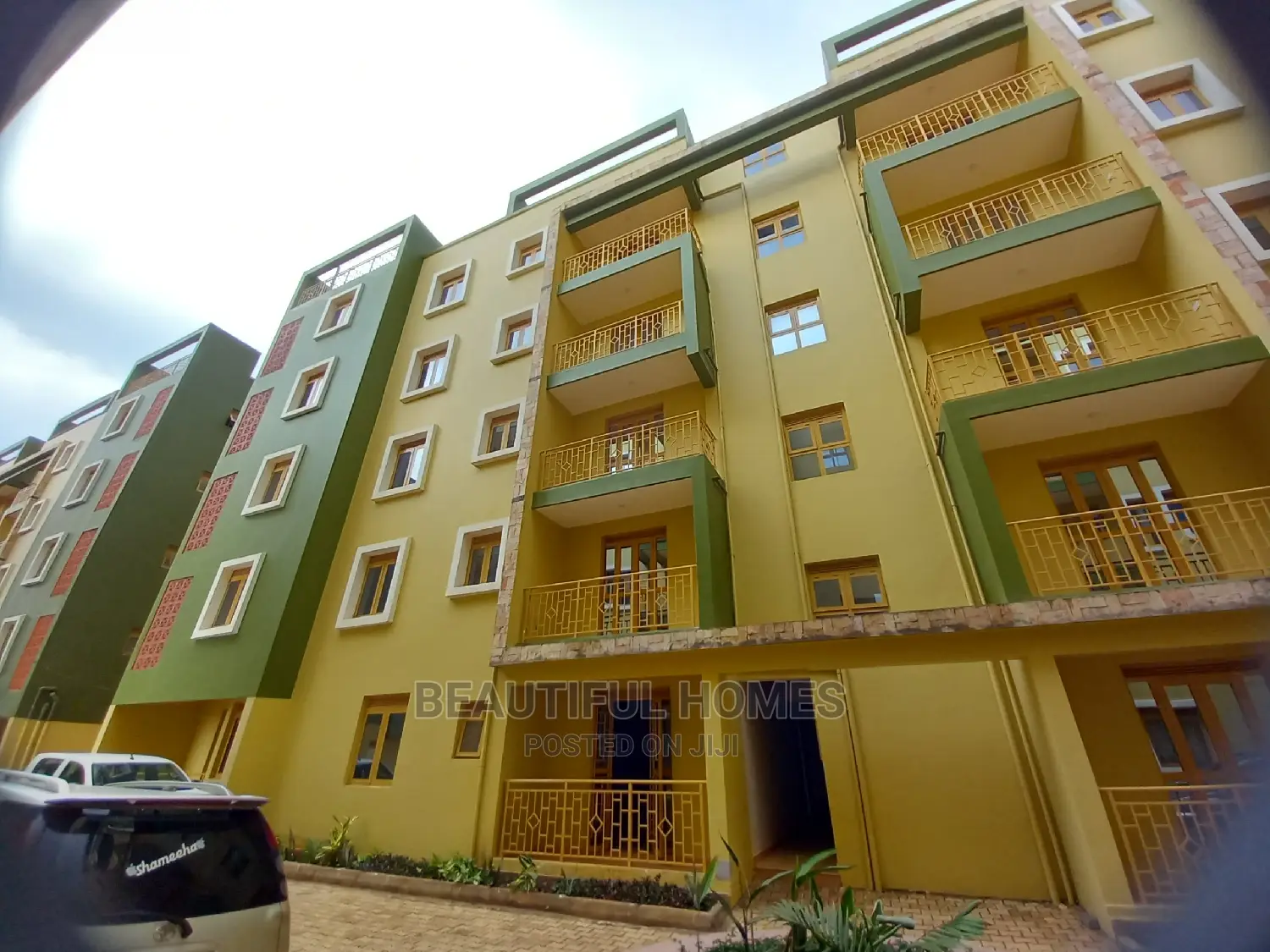Furnished 2bdrm Condo in Bukoto, Central Division for Sale