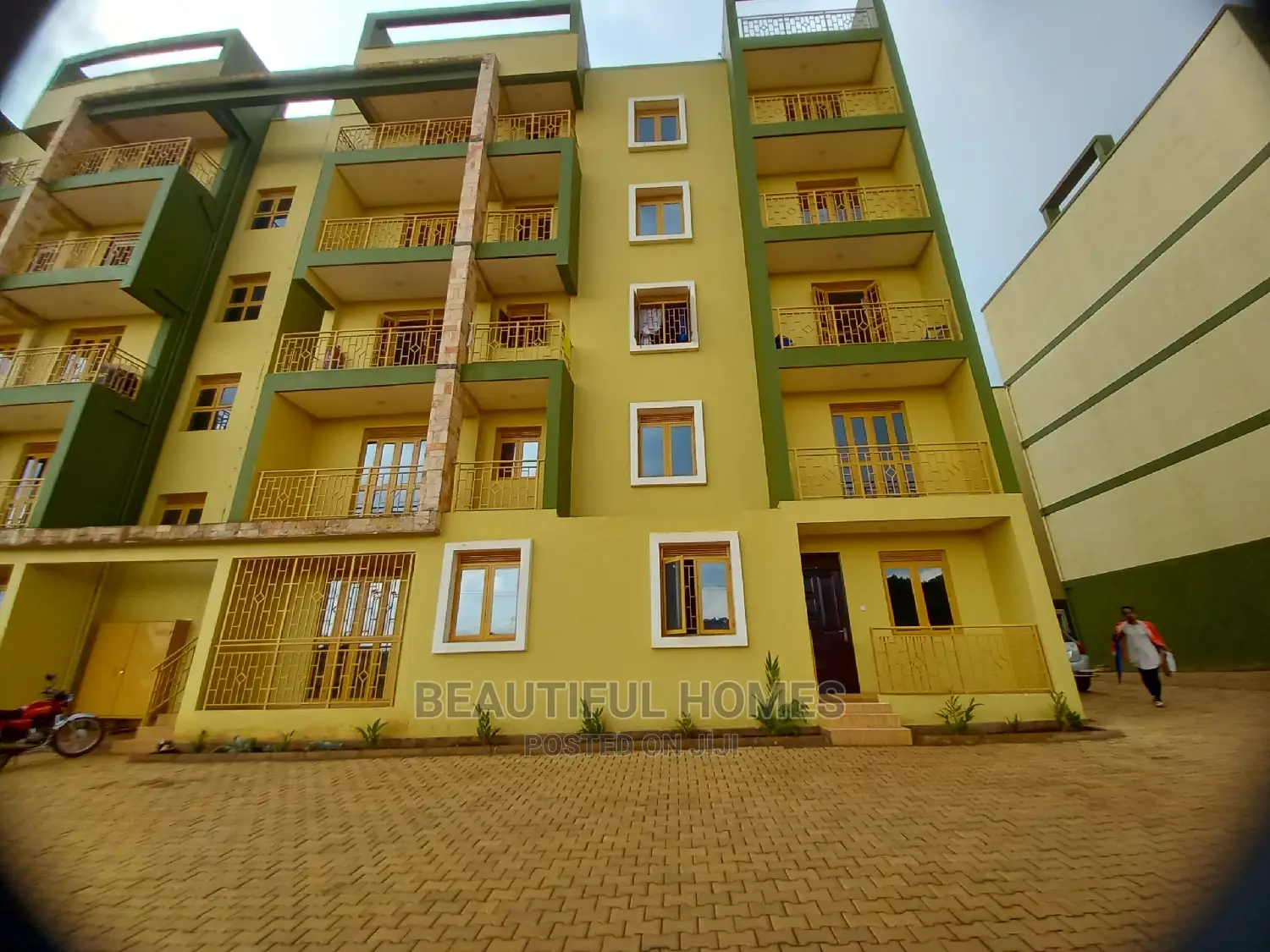Furnished 2bdrm Condo in Bukoto, Central Division for Sale