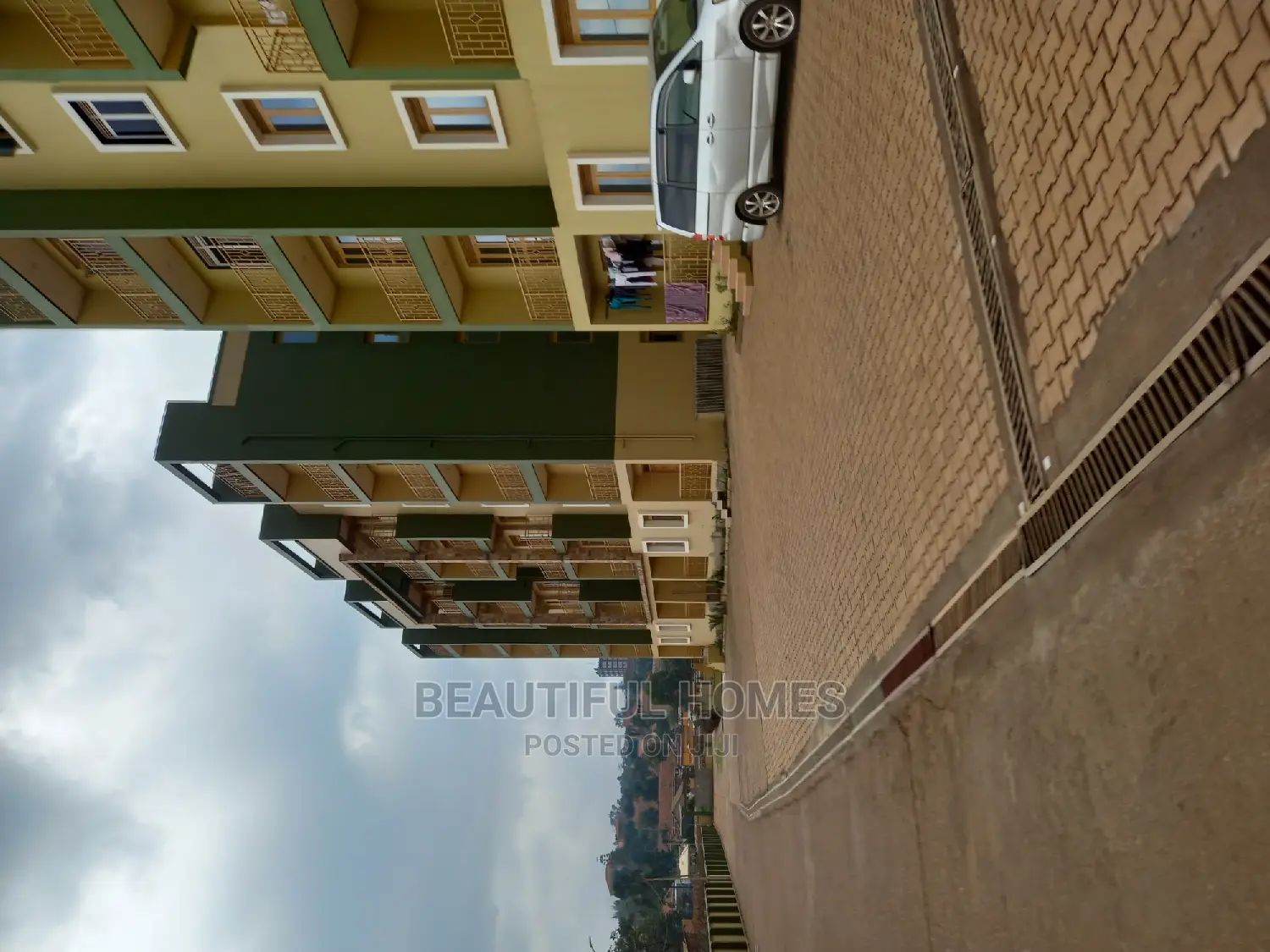 Furnished 2bdrm Condo in Bukoto, Central Division for Sale