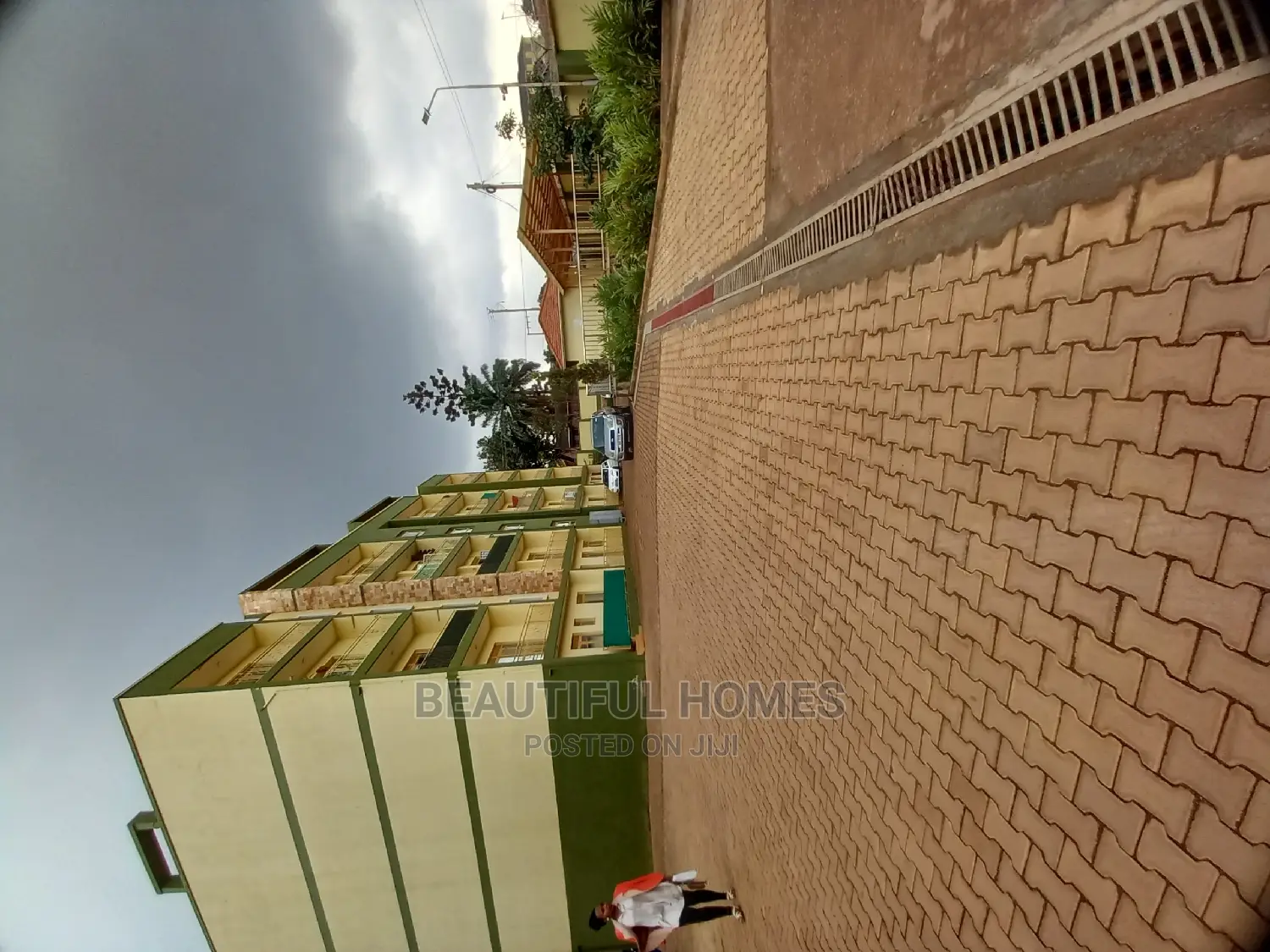 Furnished 2bdrm Condo in Bukoto, Central Division for Sale
