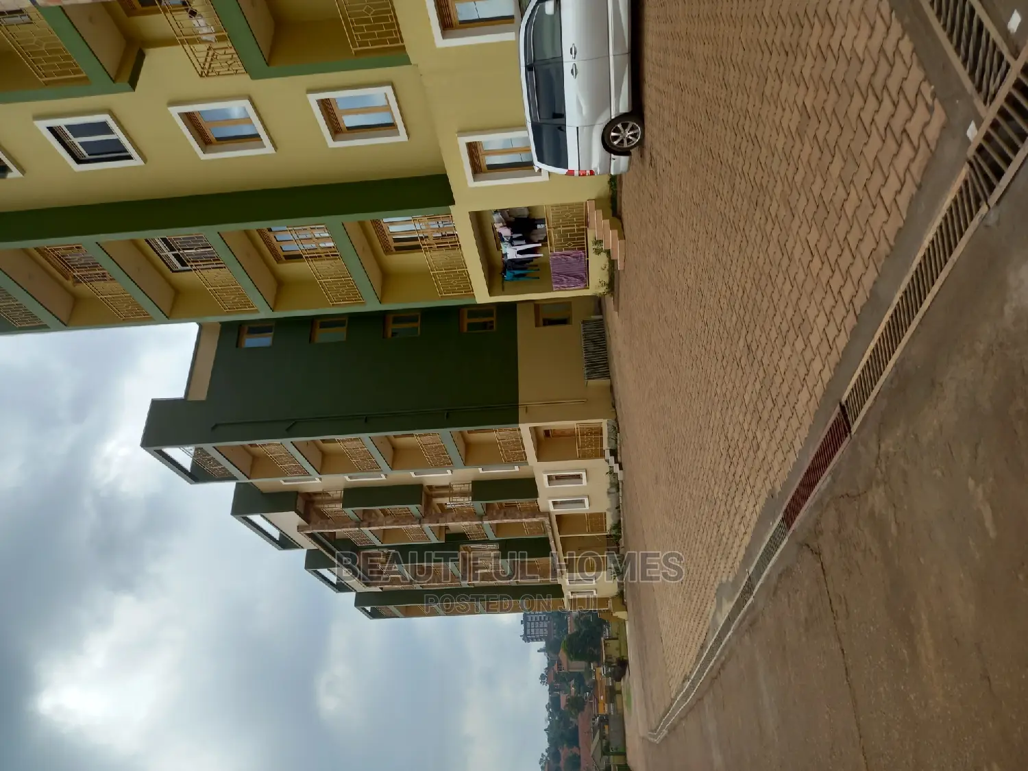 Furnished 2bdrm Condo in Bukoto, Central Division for Sale
