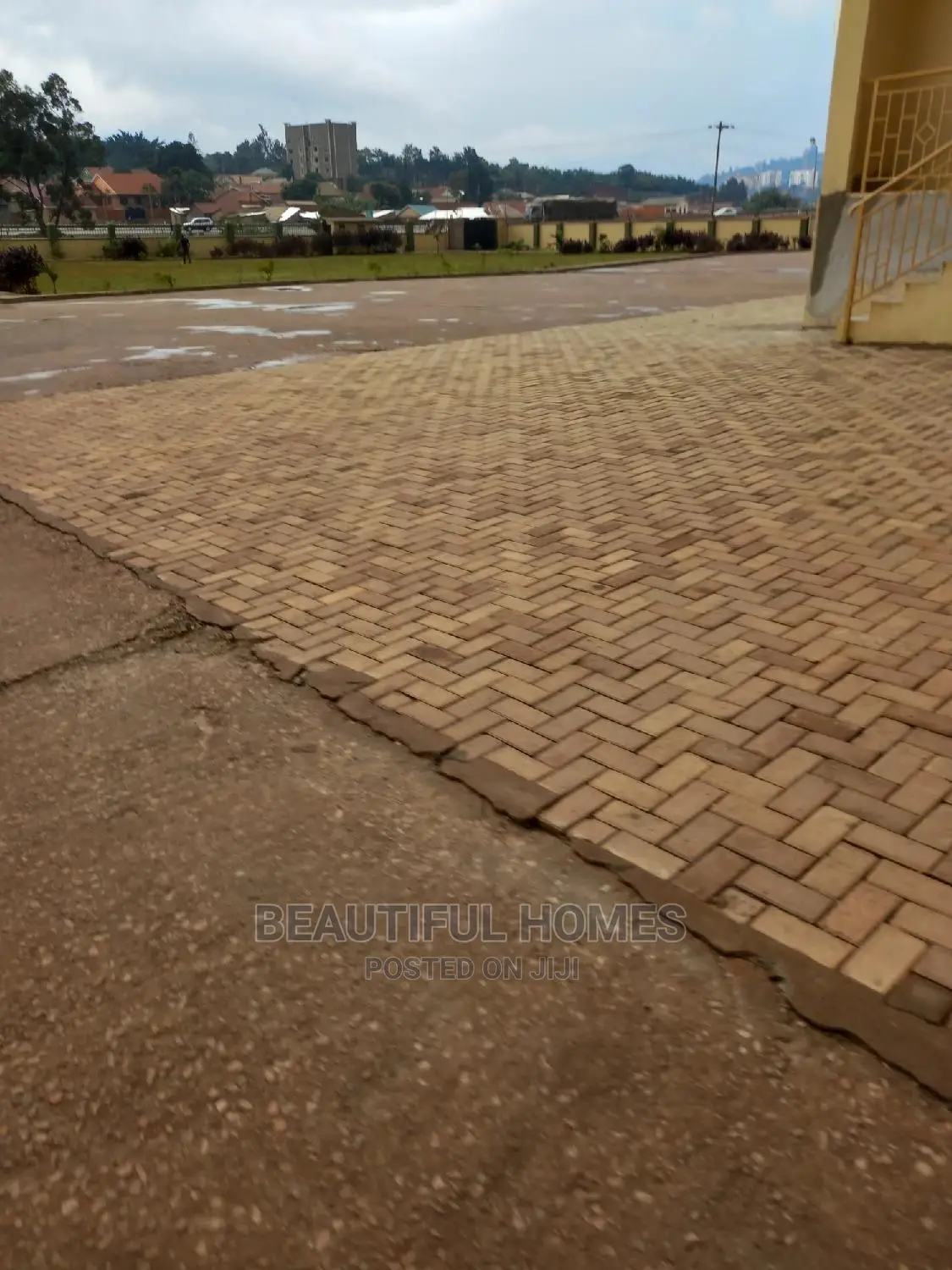 Furnished 2bdrm Condo in Bukoto, Central Division for sale