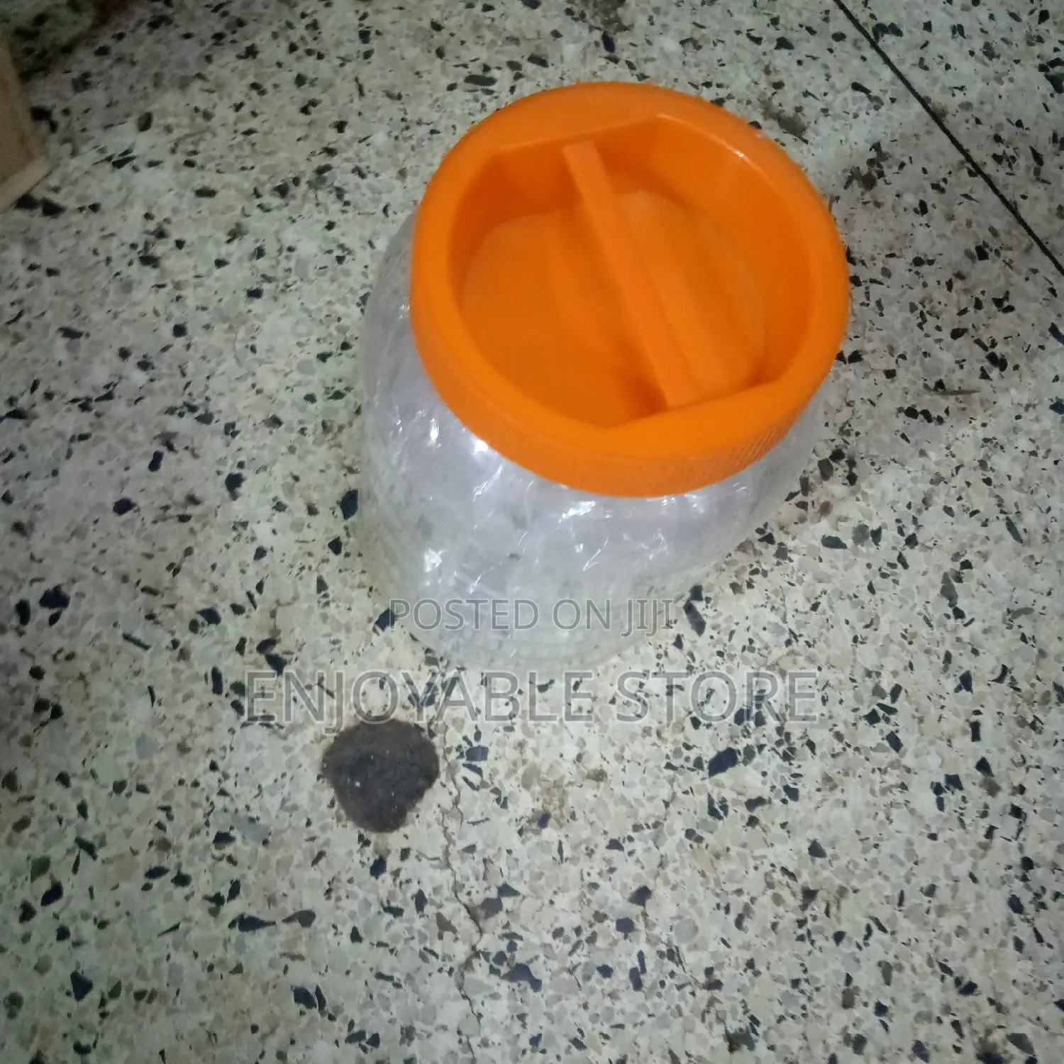 Plastic Storage Transparent Vessels