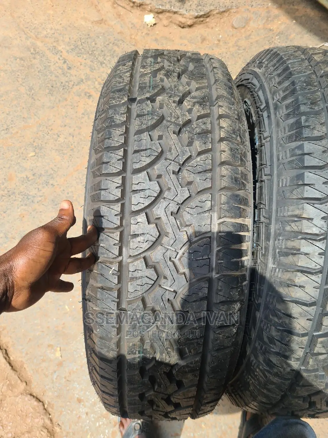 265/70r17 Gt Adventuro