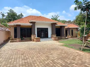 Furnished 4bdrm House in Kisaasi Organised, Central Division for Sale