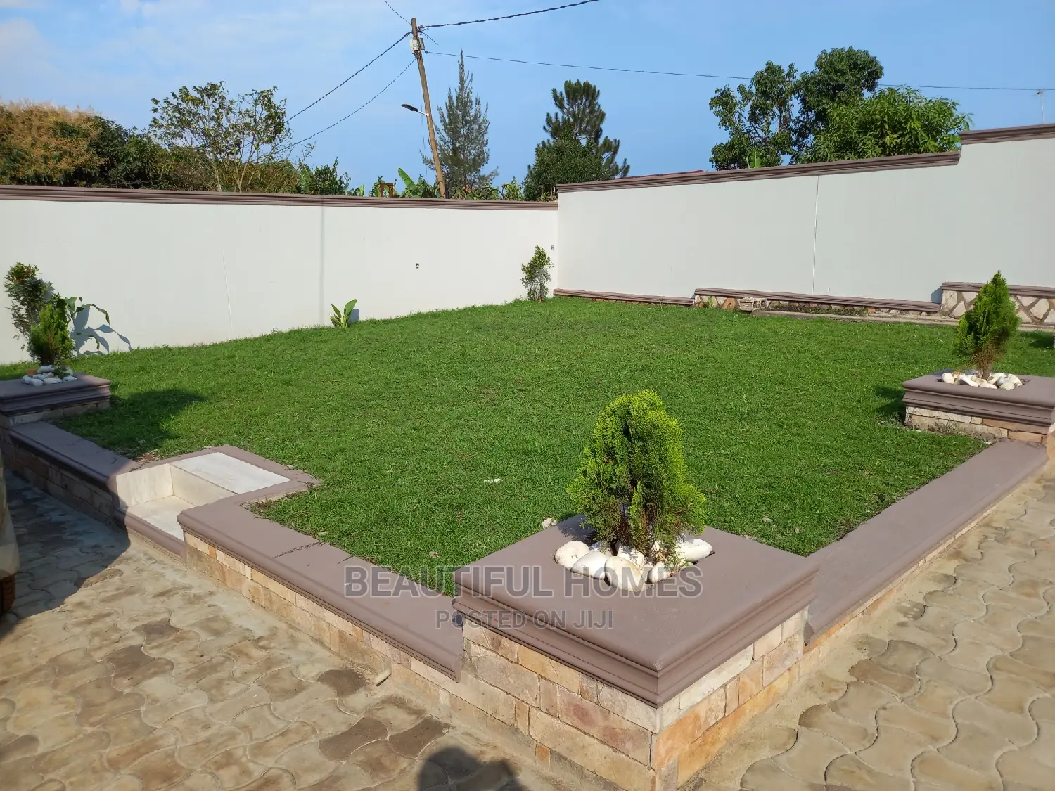 Furnished 4bdrm Bungalow in Kira, Central Division for Sale