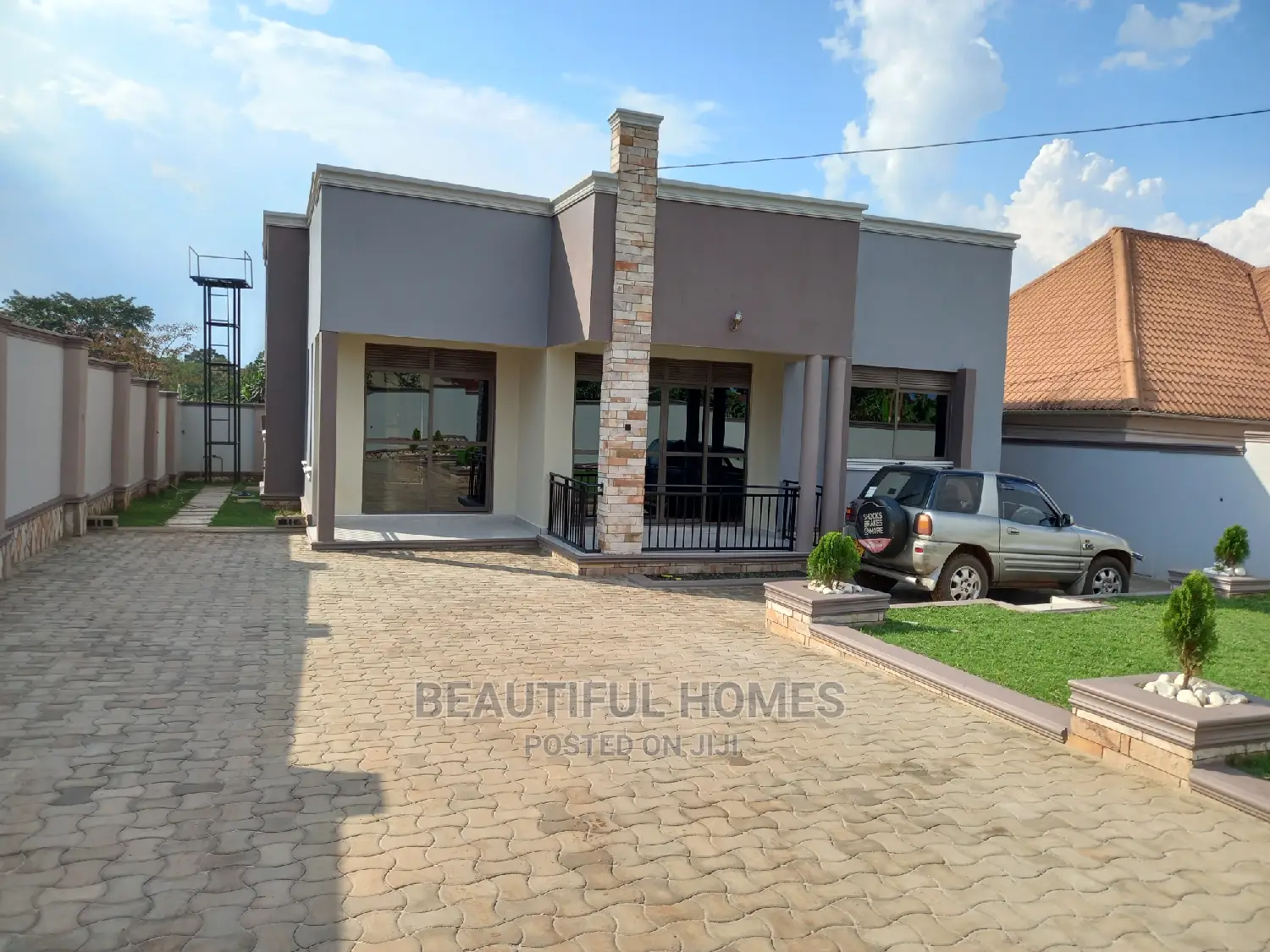 Furnished 4bdrm Bungalow in Kira Cool for Sale