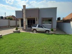 Furnished 4bdrm House in Kira for Sale