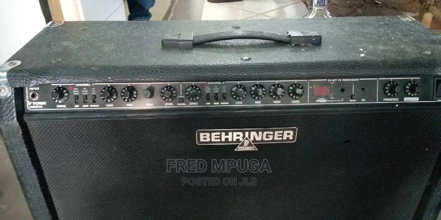 Behringer Sole Guitar Combo Speaker