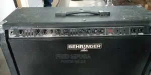 Behringer Sole Guitar Combo Speaker