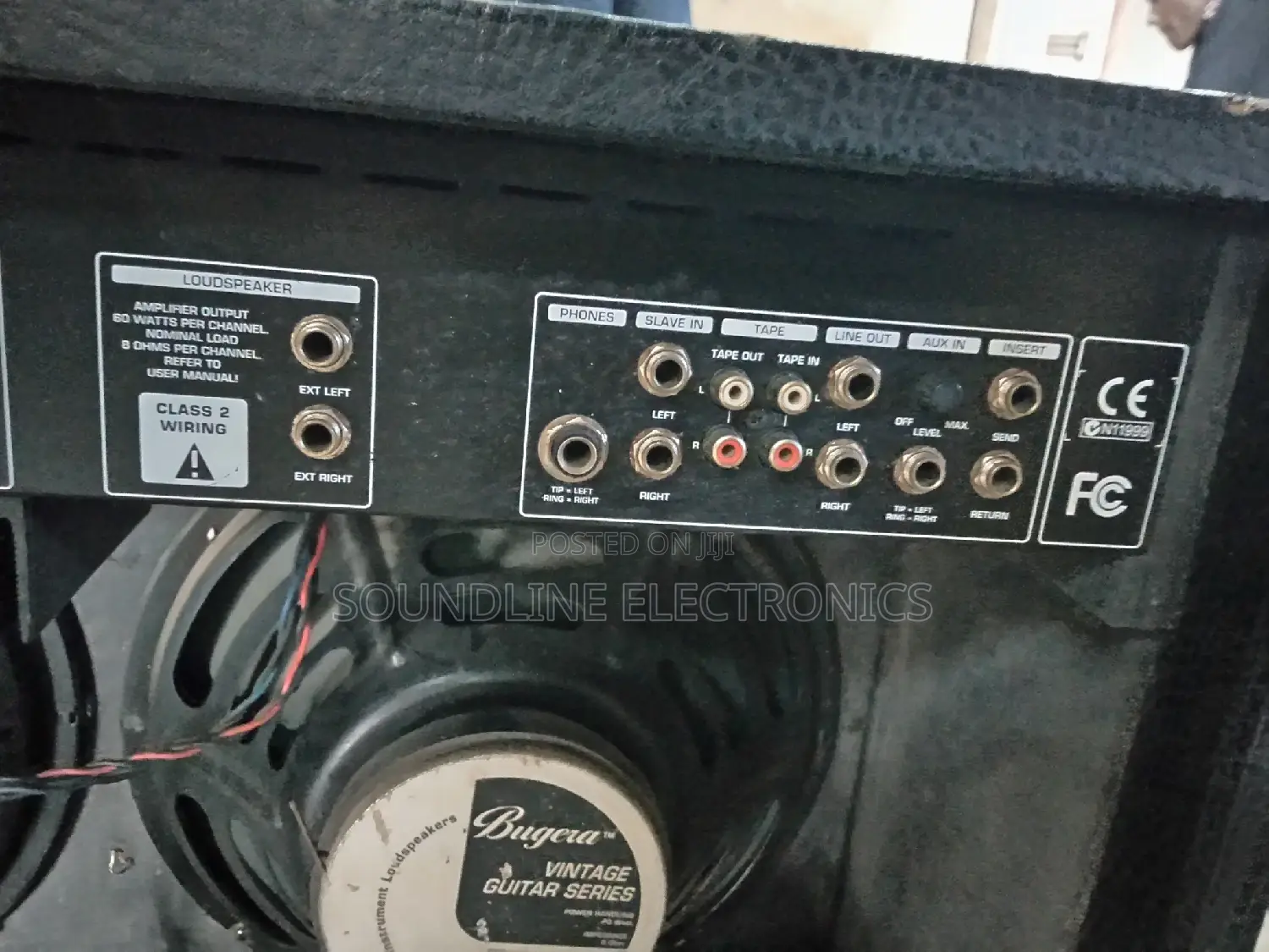 Behringer Sole Guitar Combo Speaker