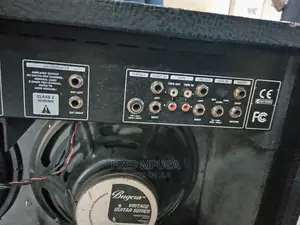 Behringer Sole Guitar Combo Speaker