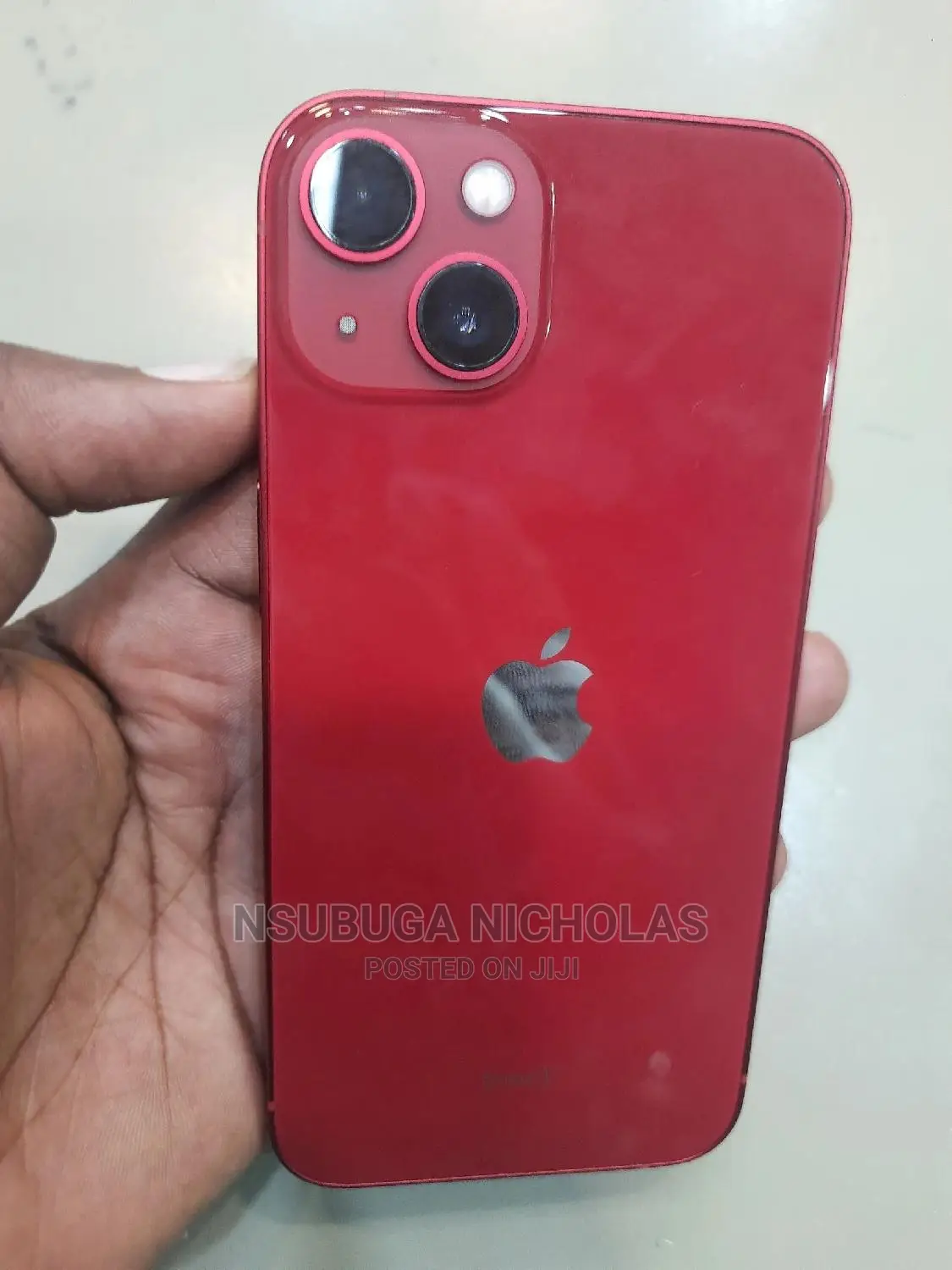 Apple iPhone 13 128 GB Red