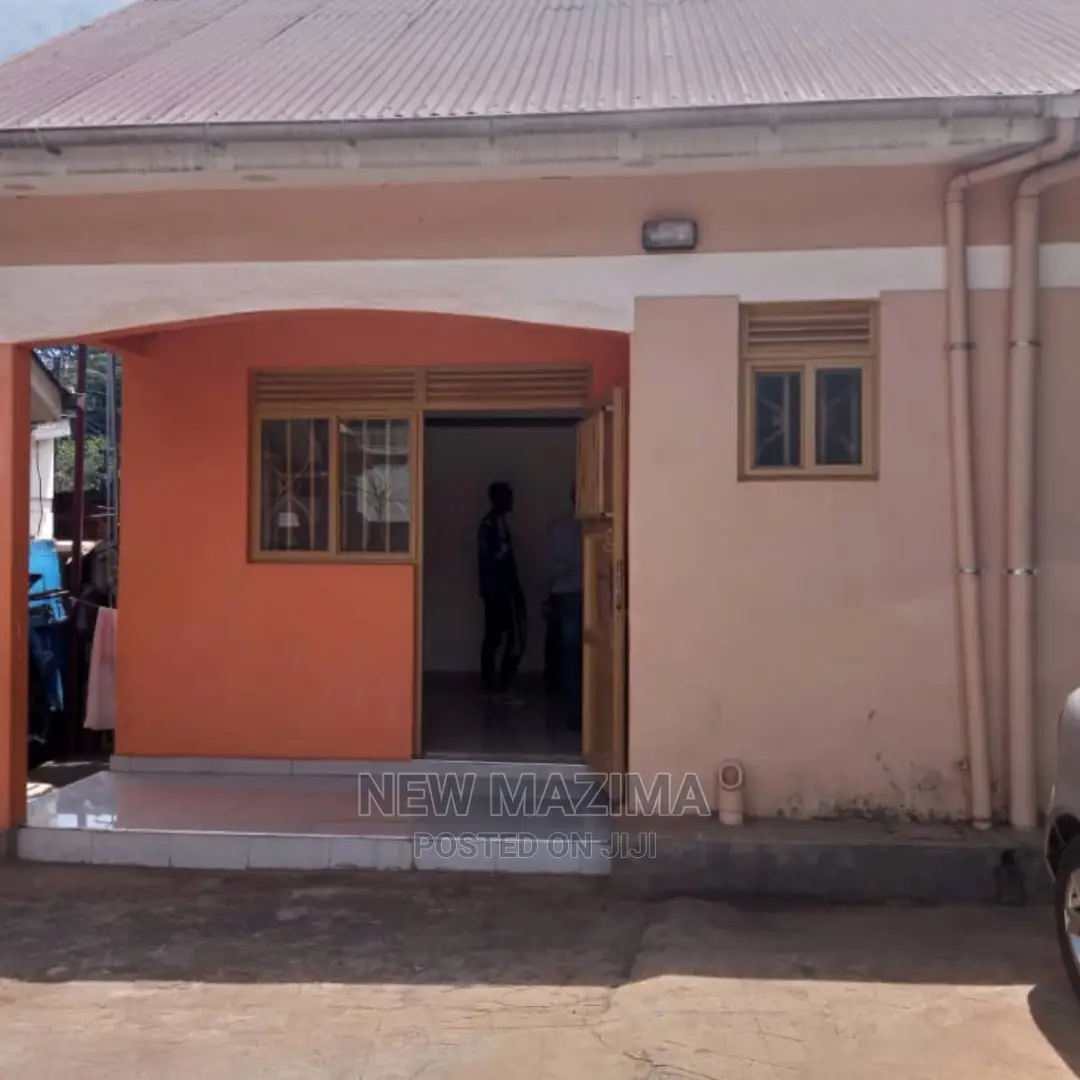 2bdrm House in Zana Near Movit, Division a for Rent