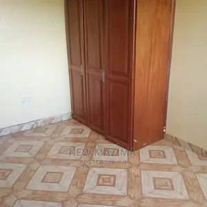 2bdrm House in Zana Near Movit, Division a for Rent