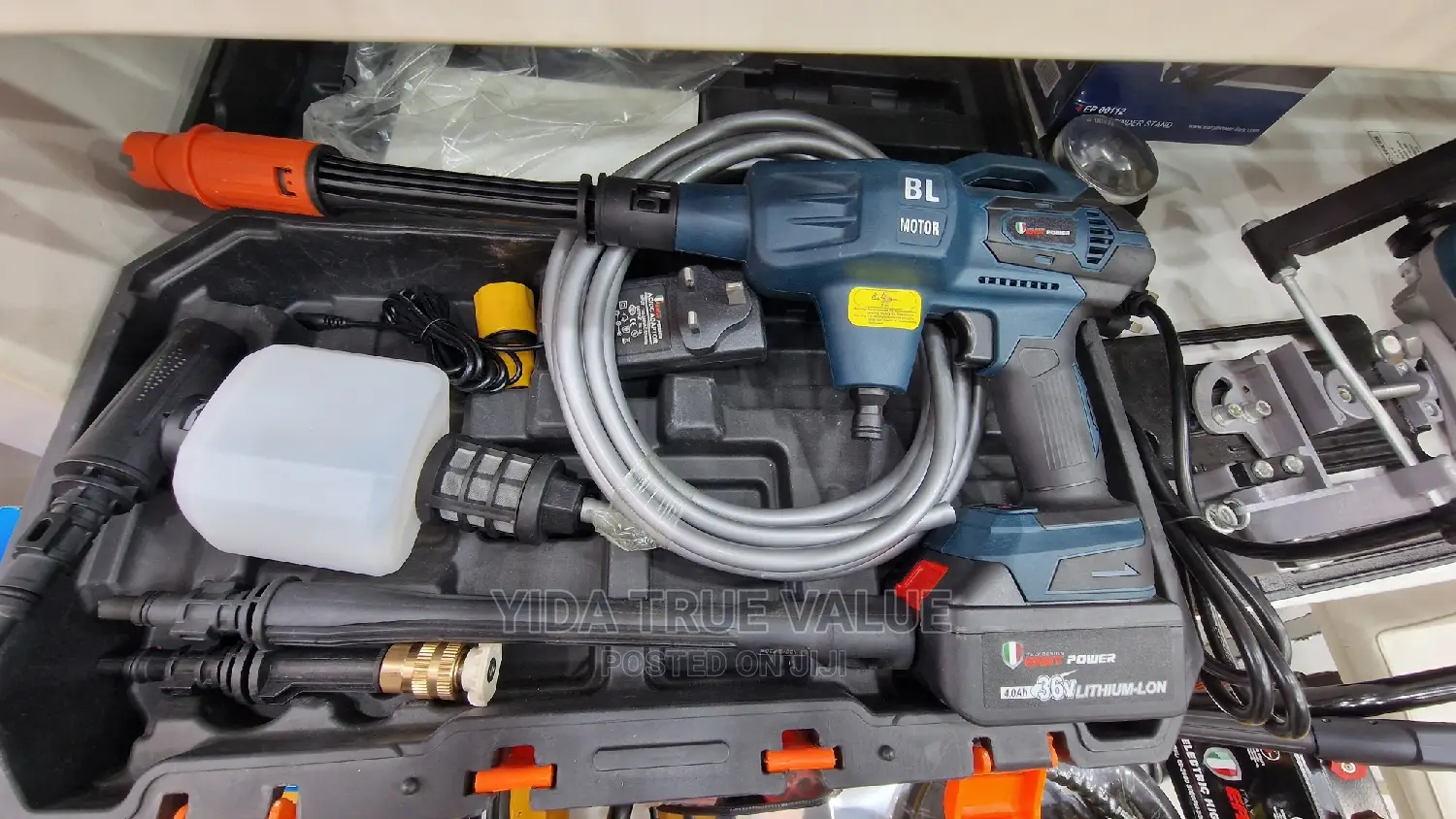 Rechargeable Car Washer ( Cordless)