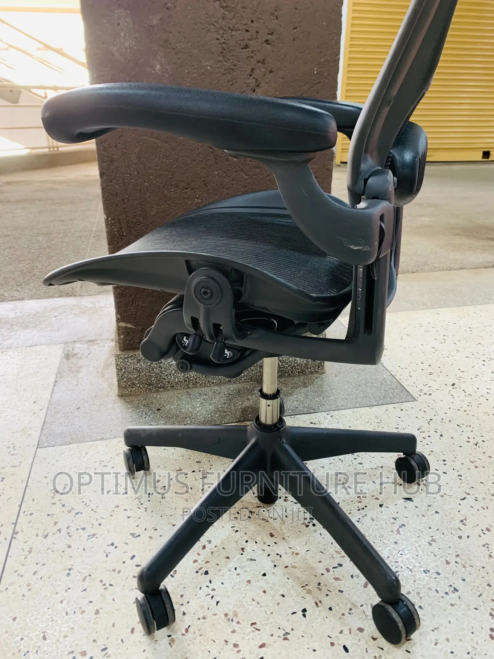 Herman Miller (Madison Seating)