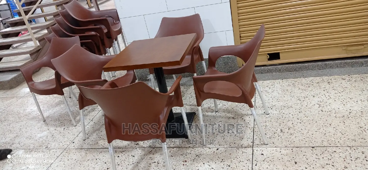 4seaters Bar and Restaurant Set