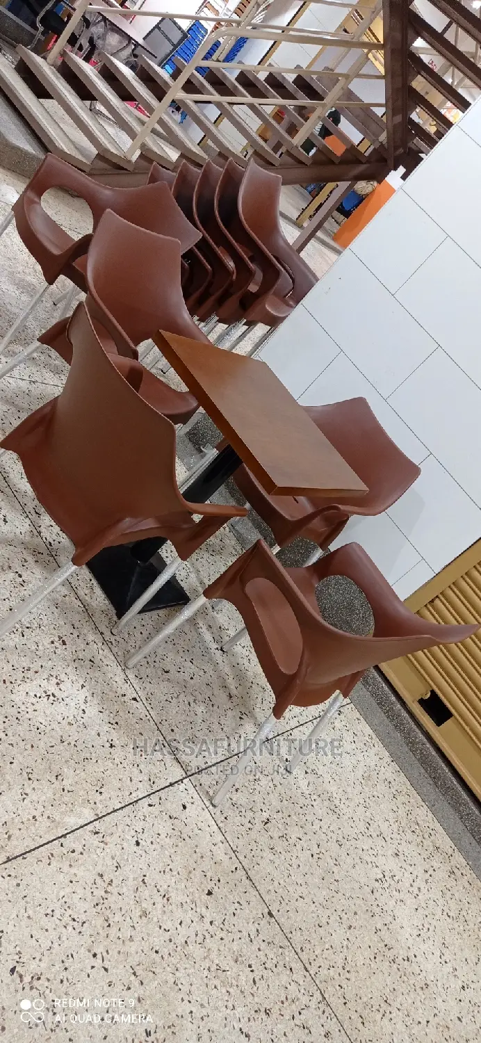 4seaters Bar and Restaurant Set